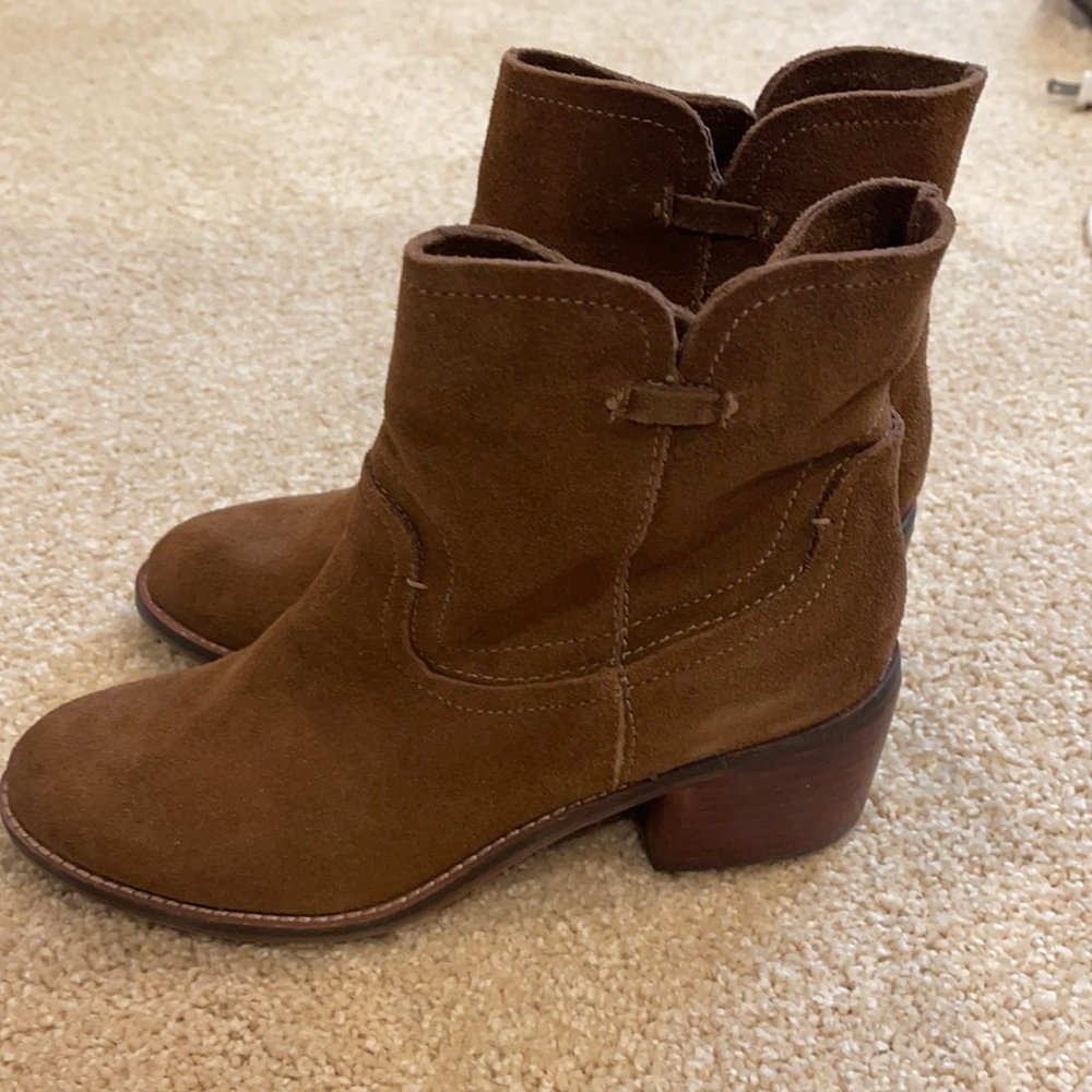 Dolce Vita Gideon DK SADDLE SUEDE BOOTIES 7.5
